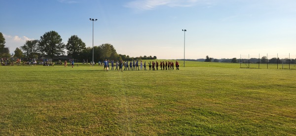 Schulsportanlage Platz 3 - Rott/Inn