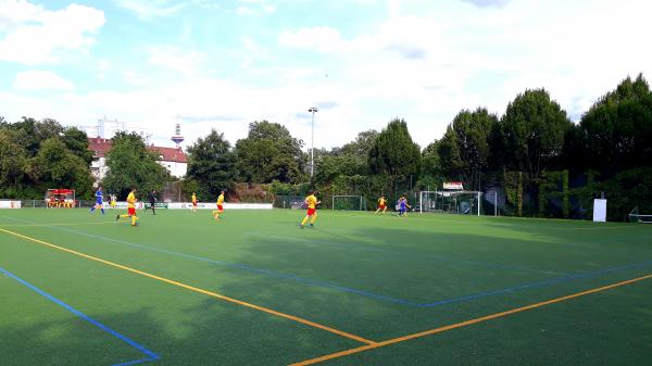 Sportplatz Mühlwiese - Frankfurt/Main-Hausen