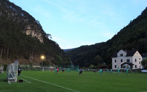 Sportplatz Oed/Waldegg - Oed bei Wiener Neustadt