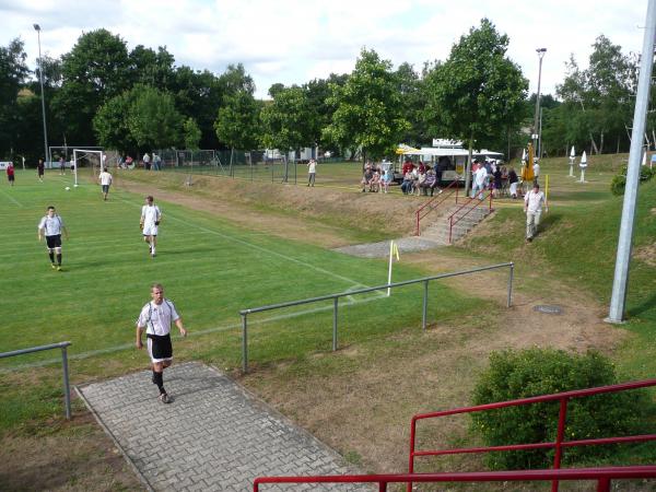 Sportplatz auf Deslochs Höhen - Desloch