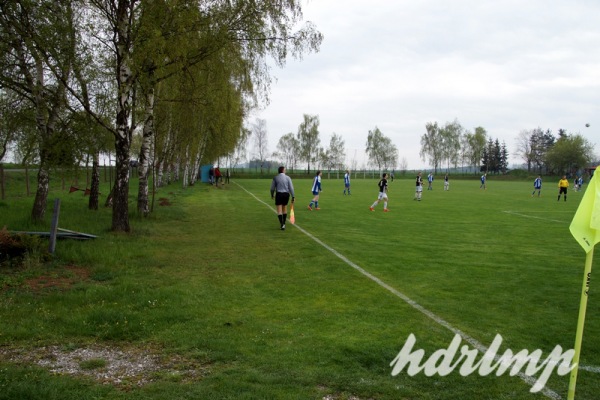 Fotbalové hřiště Střelské Hoštice - Střelské Hoštice