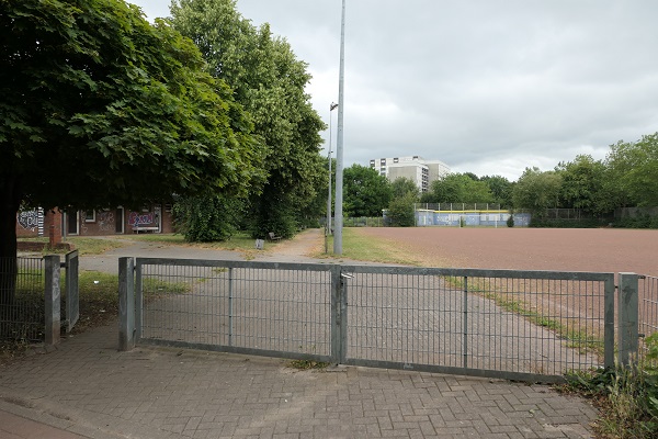 Sportplatz Ladenbeker Furtweg - Hamburg-Bergedorf