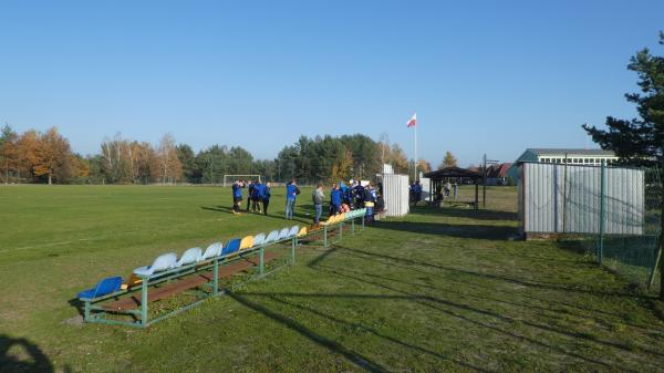 Boisko w Wężyska - Wężyska