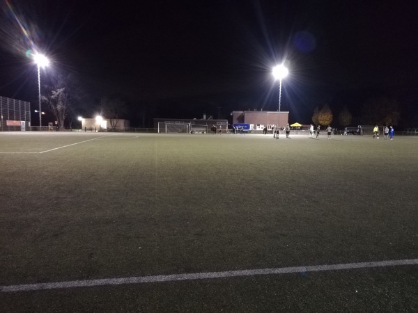 Bezirkssportanlage Tiefenbroich Platz 2 - Ratingen-Tiefenbroich