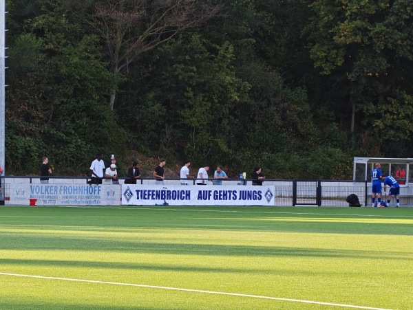Bezirkssportanlage Tiefenbroich - Ratingen-Tiefenbroich