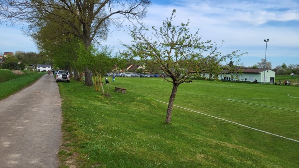 Sportplatz Burghausen - Wasserlosen-Burghausen