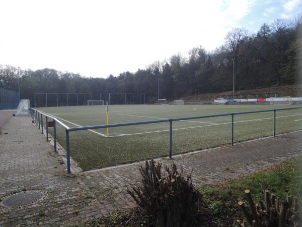 Sportplatz Am Heideborn - Niedernhausen-Niederseelbach