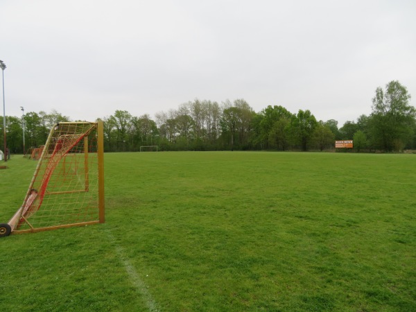 Sportplatz Großmoor B - Adelheidsdorf-Großmoor