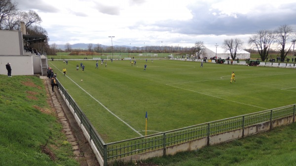 Futbalový štadión Častkovce - Častkovce