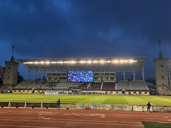 Tofiq Bәhramov adına Respublika Stadionu - Bakı (Baku)