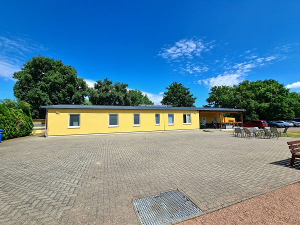 Sportplatz Feldweg - Bernburg/Saale-Roschwitz