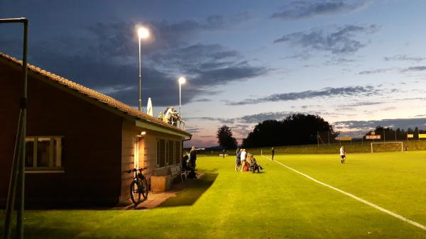 Sportplatz Wase - Lohn