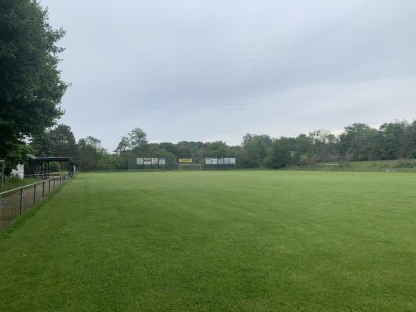 Sportplatz Wiesenstraße - Butzbach-Hoch-Weisel