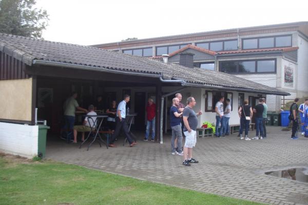 Sportplatz Auf der Heide - Brakel-Bellersen