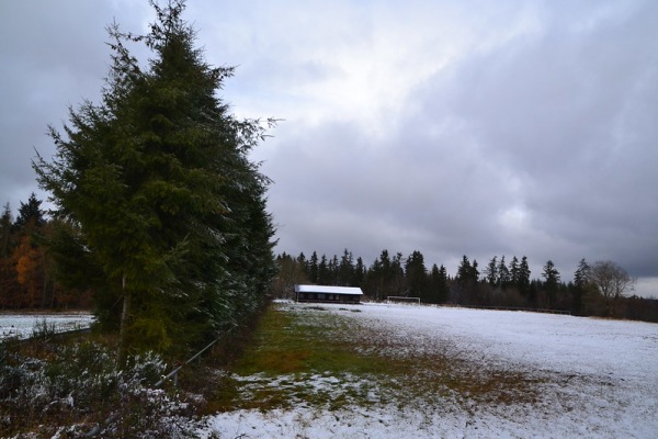 Sportplatz Hauroth - Hauroth