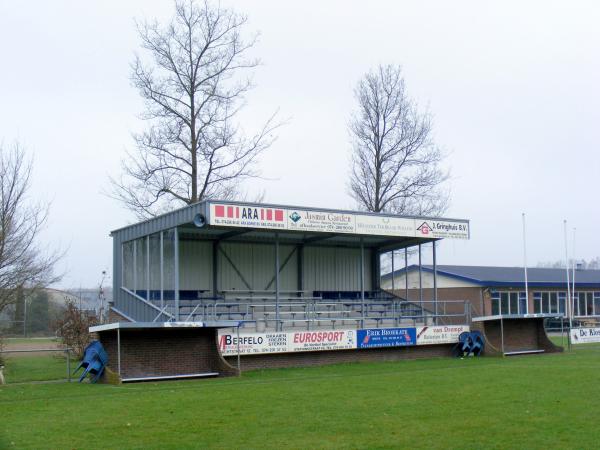 Sportpark Het Wooldrik veld 6-Blauwwitters - Borne