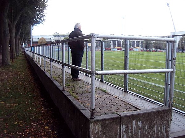 Eintracht-Stadion B-Platz  - Braunschweig