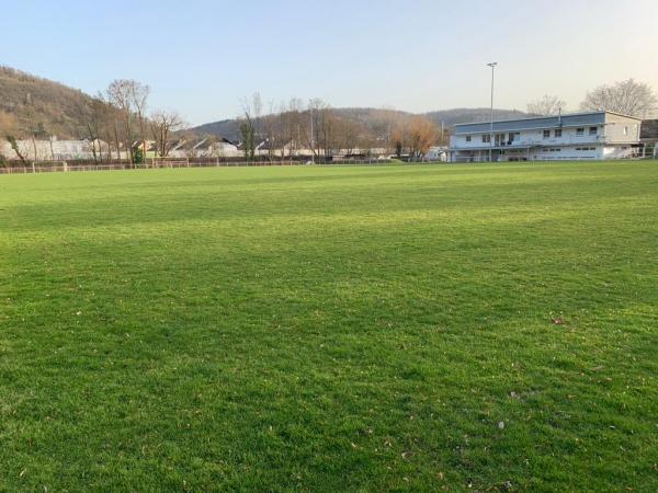 Sportplatz an der Bundschuh-Halle - Bruchsal-Untergrombach