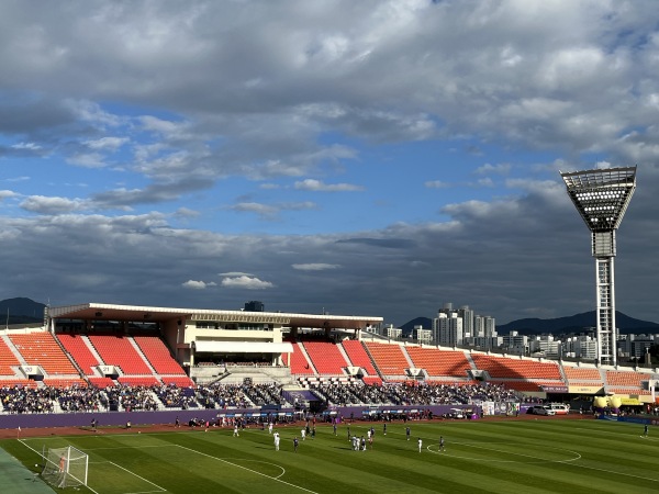 Anyang Stadium - Anyang