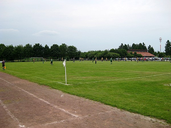 Sportanlage Am Mittelpunkt - Sassenburg-Neudorf-Platendorf