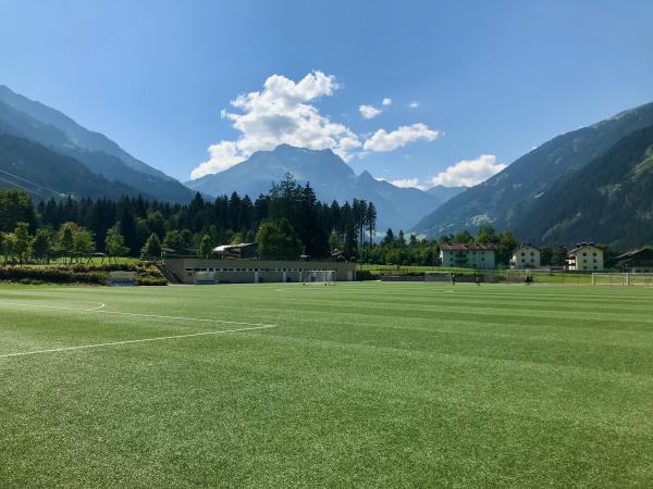 Alpenstadion Nebenplatz - Mayrhofen