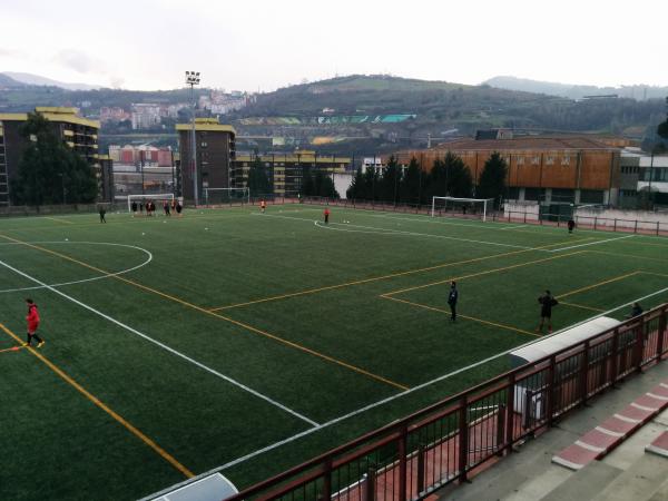 Campo de Fútbol de Etxezuri - Bilbao (Bilbo), PV
