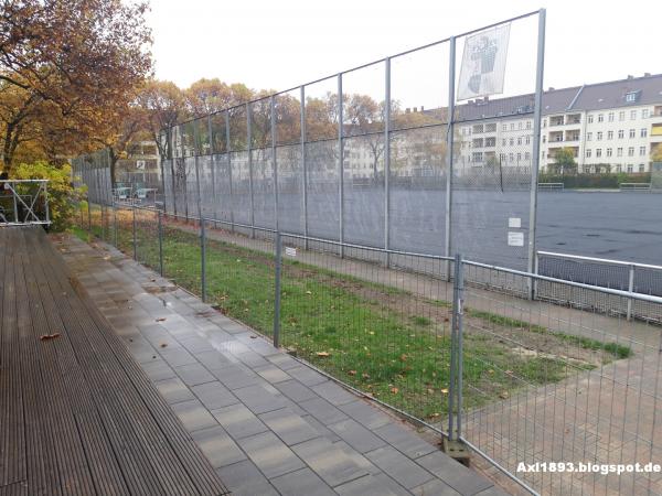 Sochos-Sportplatz 2 - Berlin-Steglitz