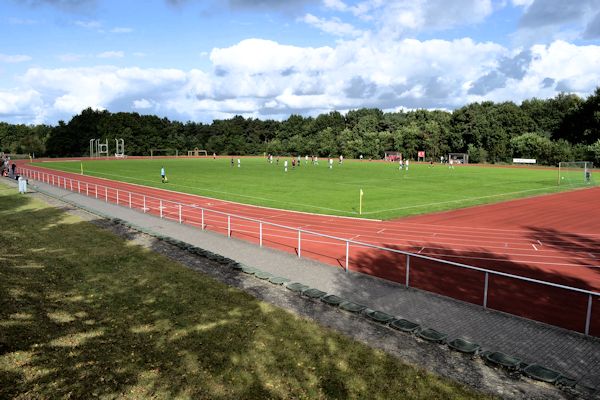 Gemeinde-Platz im Sportzentrum Bassental - Neu Wulmstorf