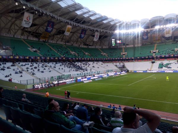 Konya Büyükşehir Belediye Stadyumu - Konya