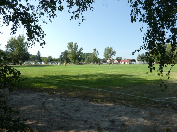 Boisko w Głuchowie - Głuchów