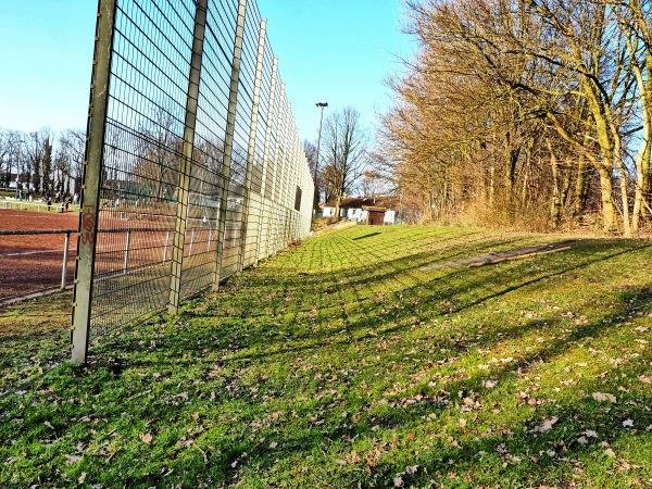 Bezirkssportanlage Im Emscherbruch Platz 2 - Gelsenkirchen-Resse