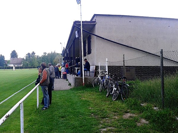 Stadion Louňovice - Louňovice