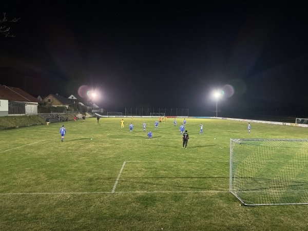 Sportplatz Am Anger - Langenpreising-Zustorf