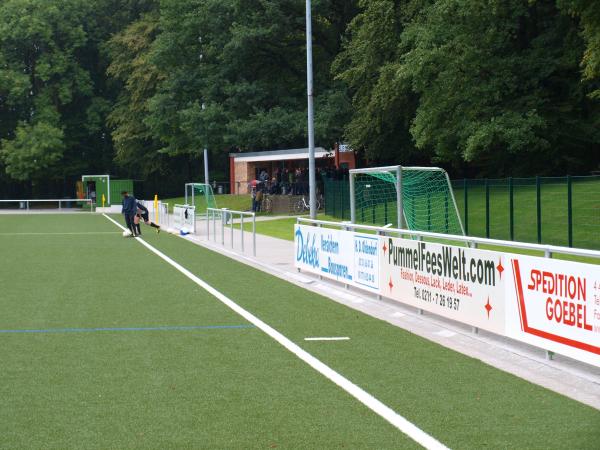 Sportplatz im Dorney - Dortmund-Kley