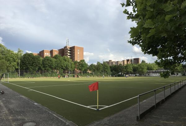 Sportanlage Gropiusring Platz 2 - Hamburg-Bramfeld