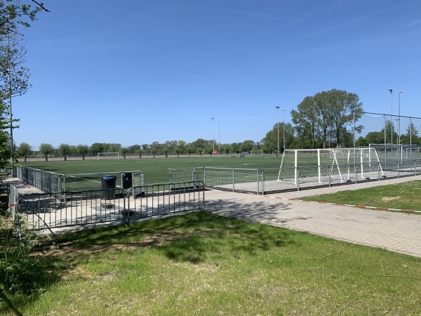 Sportpark De Bezelhorst veld 2-Doetinchem veld 2 - Doetinchem