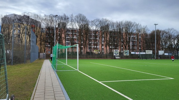 Bezirkssportanlage Wolkerweg Platz 2 - München-Kleinhadern