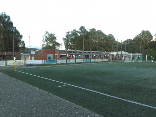 Sportplatz Roter Hahn B - Lübeck-Kücknitz
