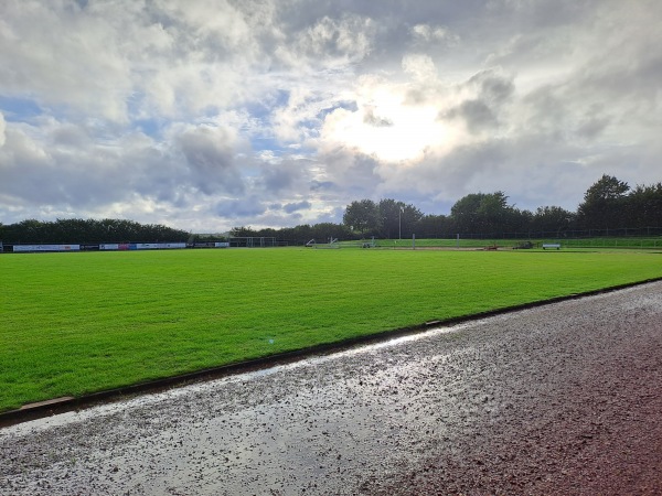 Sportanlage an der Schule - Osdorf