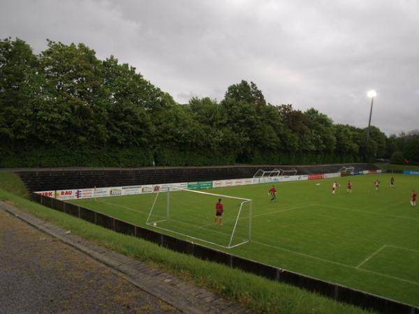 Hemberg-Stadion - Iserlohn-Iserlohner Heide