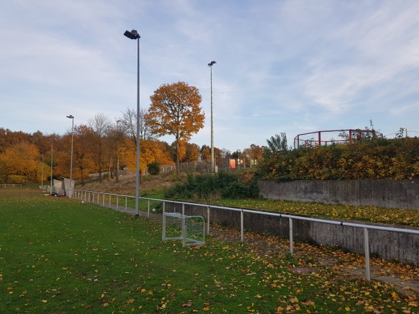 Knövi-Sportpark am Möhlenkamp C-Platz - Bordesholm