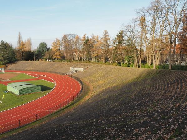 Drie Linden Stadion - Stade des Trois Tilleuls - Watermael-Boitsfort