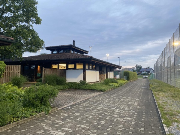 Sportplatz Schwerzi Platz 2 - Mönchaltorf