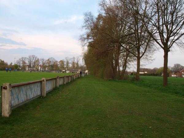 Sportanlage Birkenweg - Lippstadt-Bad Waldliesborn