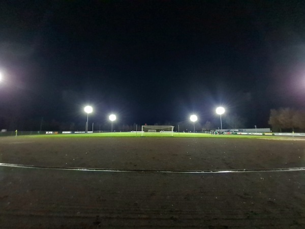 Ernst-Grube-Stadion - Südliches Anhalt-Weißandt-Gölzau