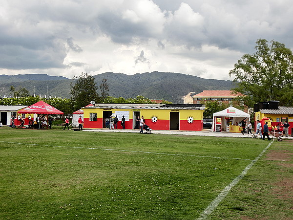 Canchas de futbol la Morena - Bogotá