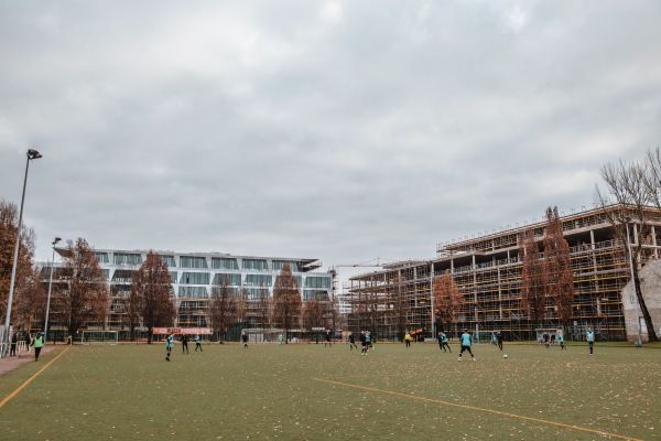 Laskersportplatz 2 - Berlin-Friedrichshain