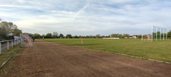 Sportplatz Dedensen - Seelze-Dedensen