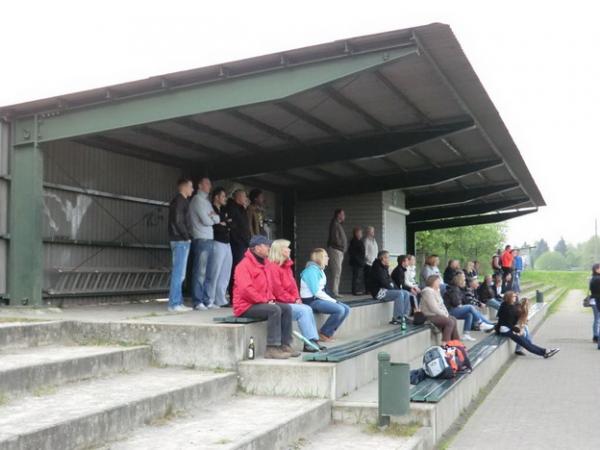 Sportanlage Am Donarbrunnen - Kassel-Niederzwehren