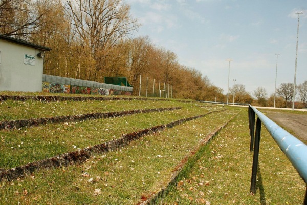 Waldstadion - Bad Kleinen